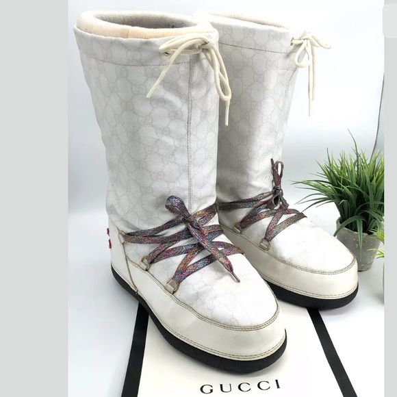 gucci moon boots